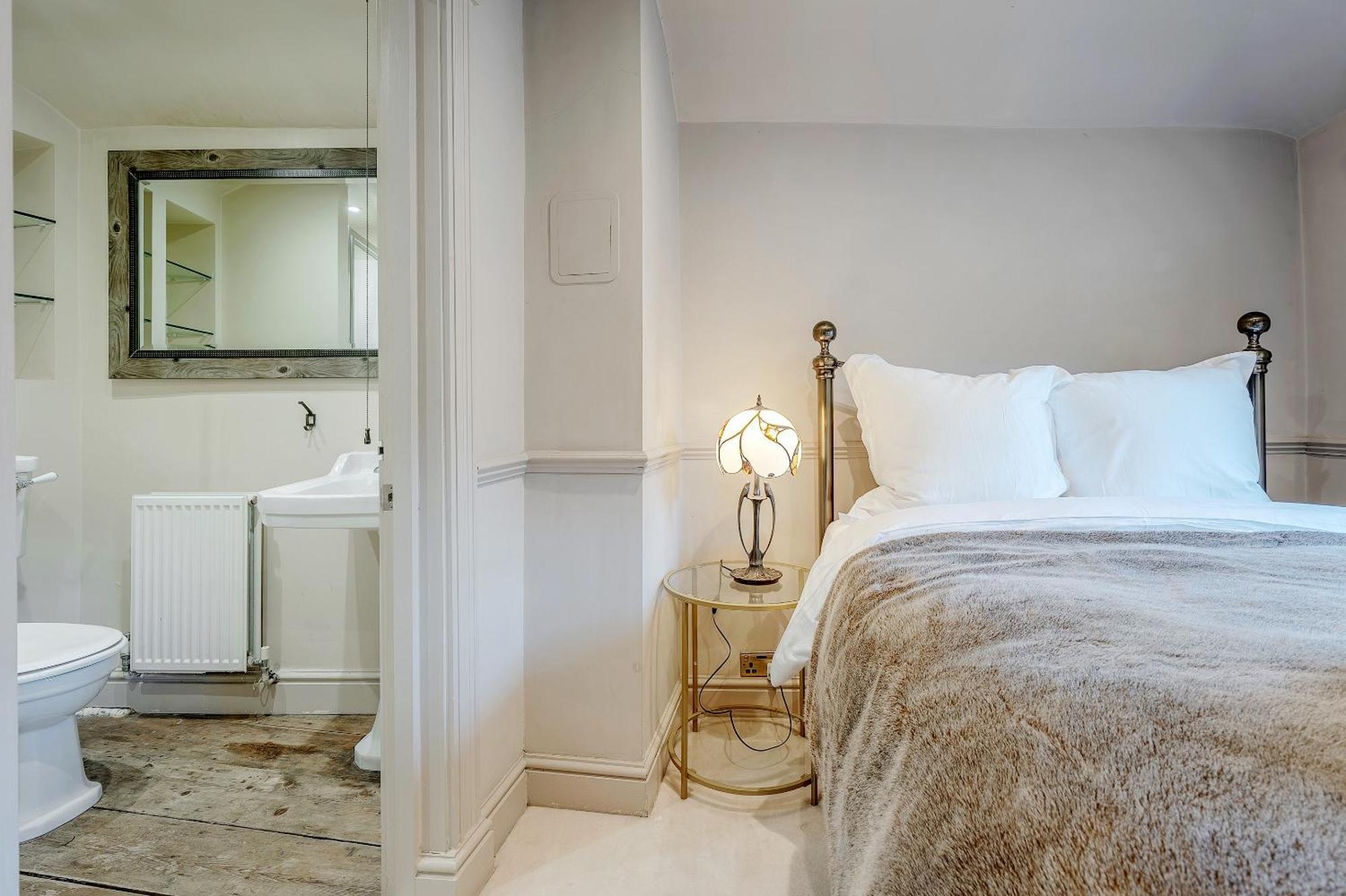 Fabulous Oasis For Unique Experience In Clapham * Londen